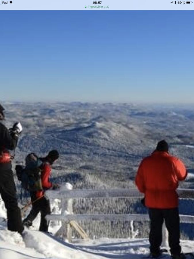 Auberge Centre Ville Chicoutimi Екстериор снимка